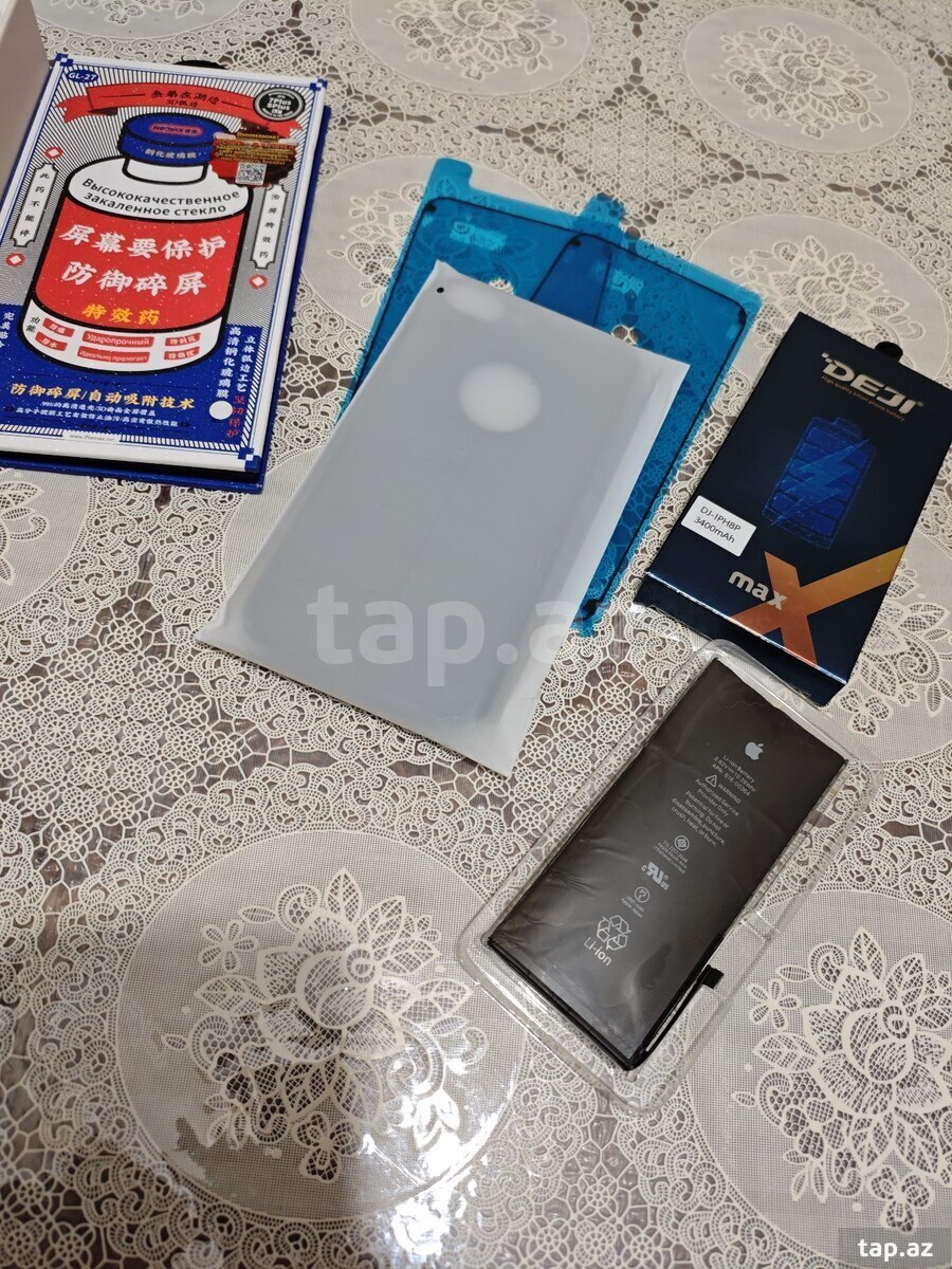 Apple iPhone 8 Plus Gold 64GB (10)