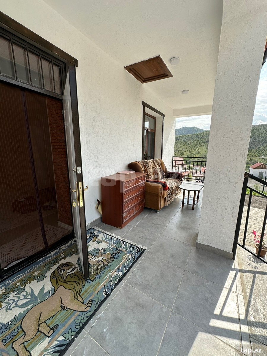 Həyət evi kirayə verilir, Laçın r.