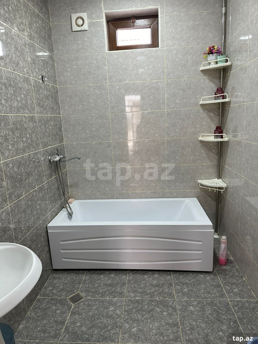 Həyət evi kirayə verilir, Laçın r. (8)