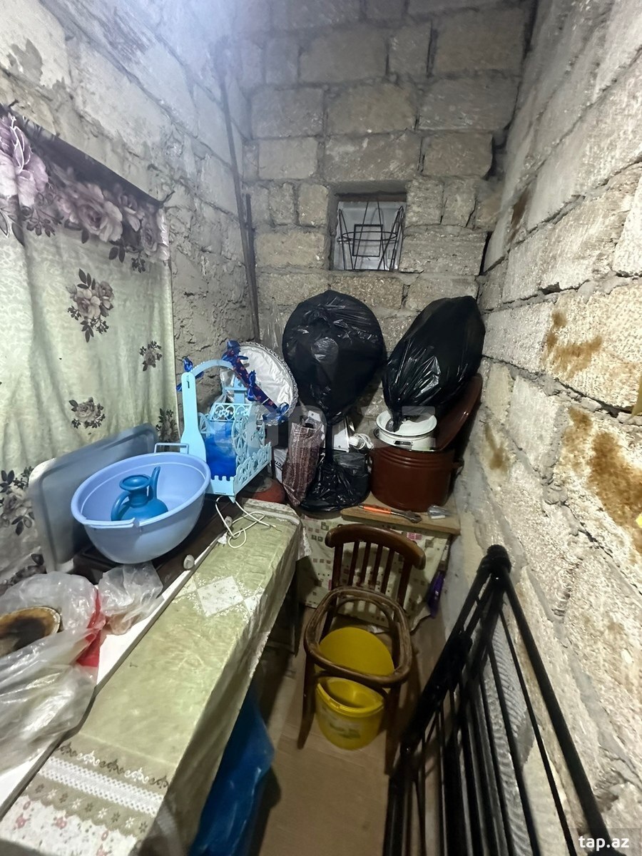 Həyət evi, Albalılıq qəs. (10)