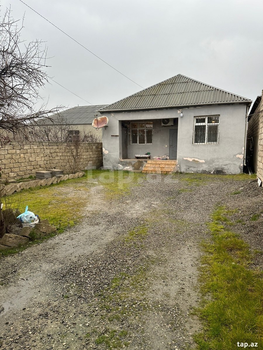 Həyət evi, Albalılıq qəs. (8)