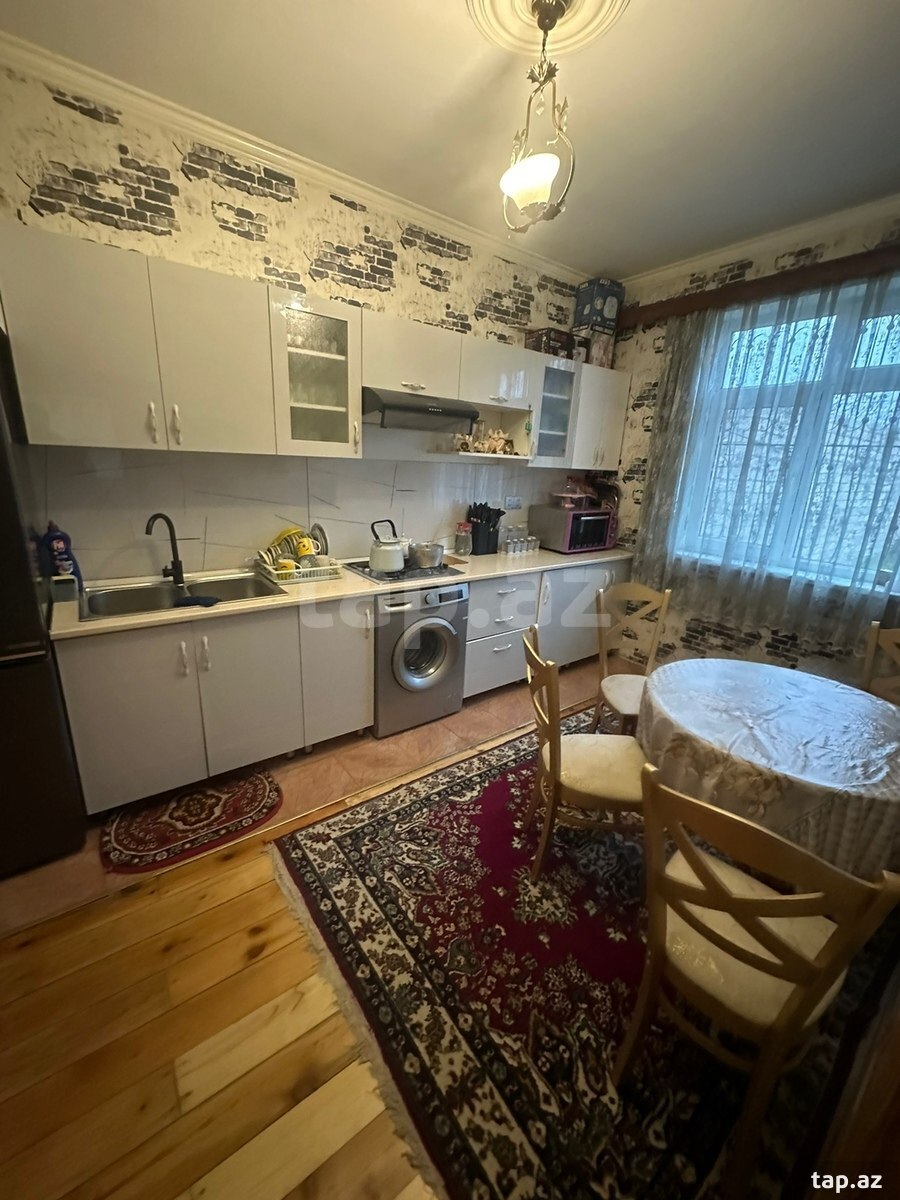 Həyət evi, Albalılıq qəs. (12)