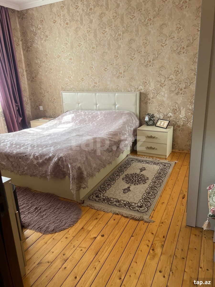 Həyət evi, Polad Həşimov küç.2 (30)