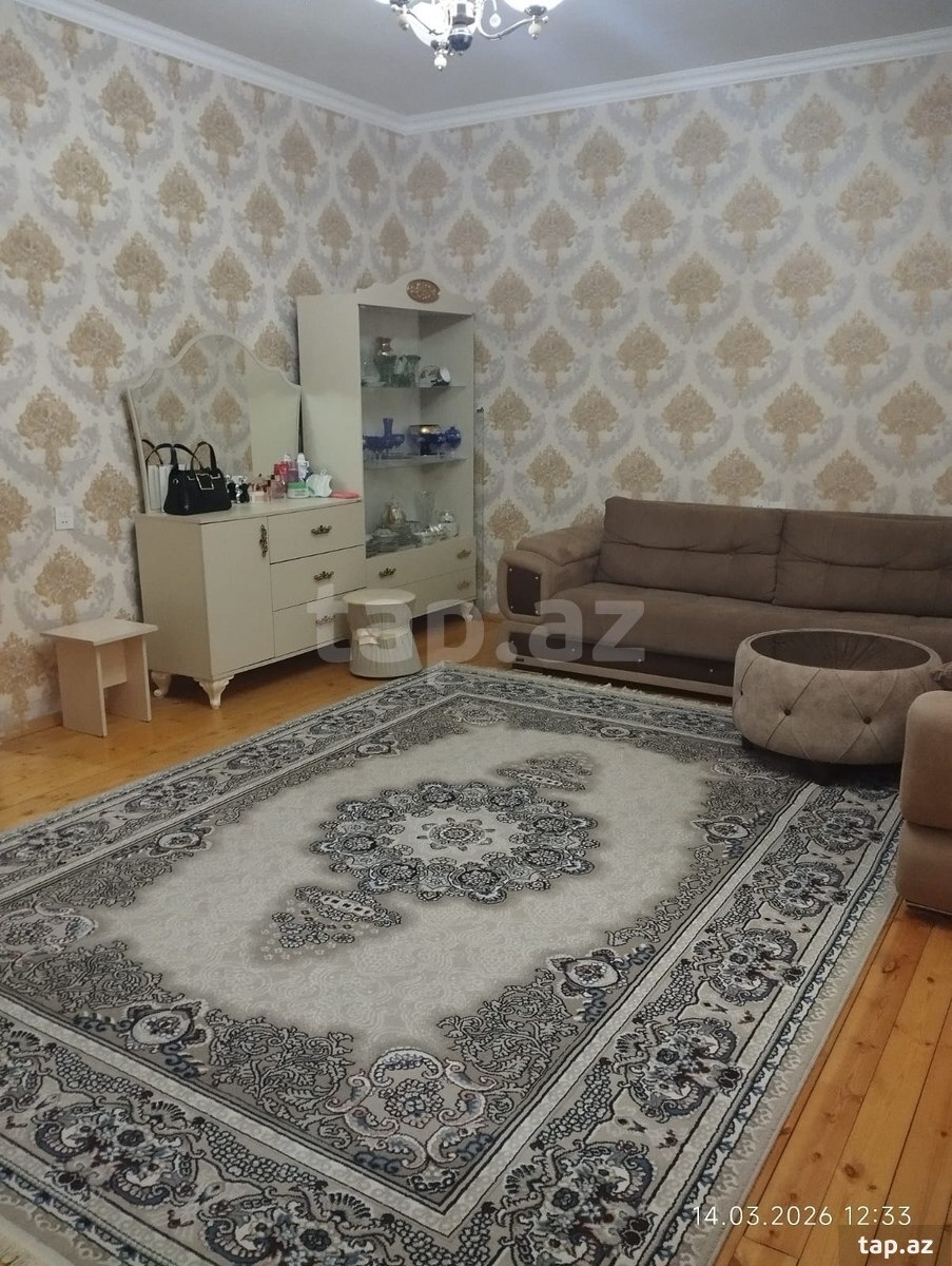 Həyət evi, Polad Həşimov küç.2 (16)