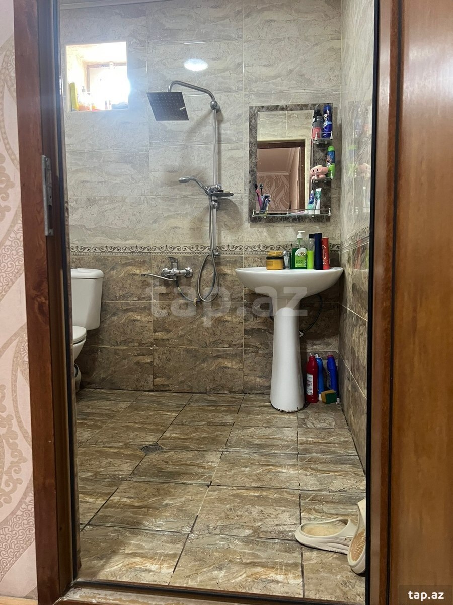 Həyət evi, Polad Həşimov küç.2 (27)