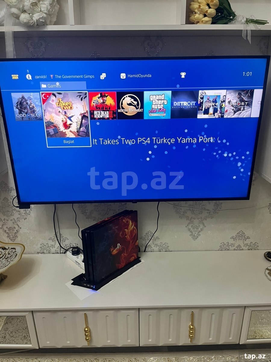 PlayStation 4 Pro, 1TB (11)