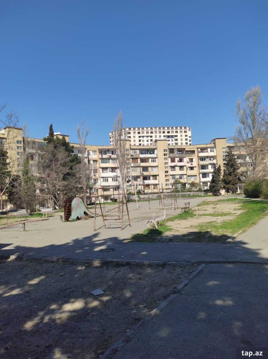 Qaraj, Xətai r. (6)