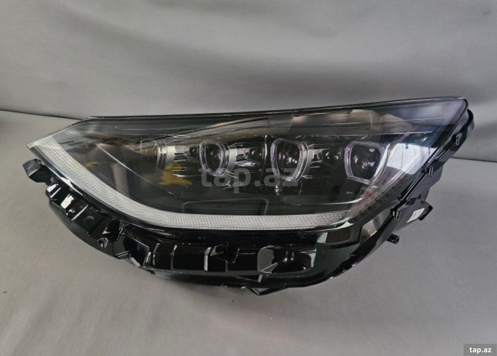 Hyundai Sonata 2023 farası (2)