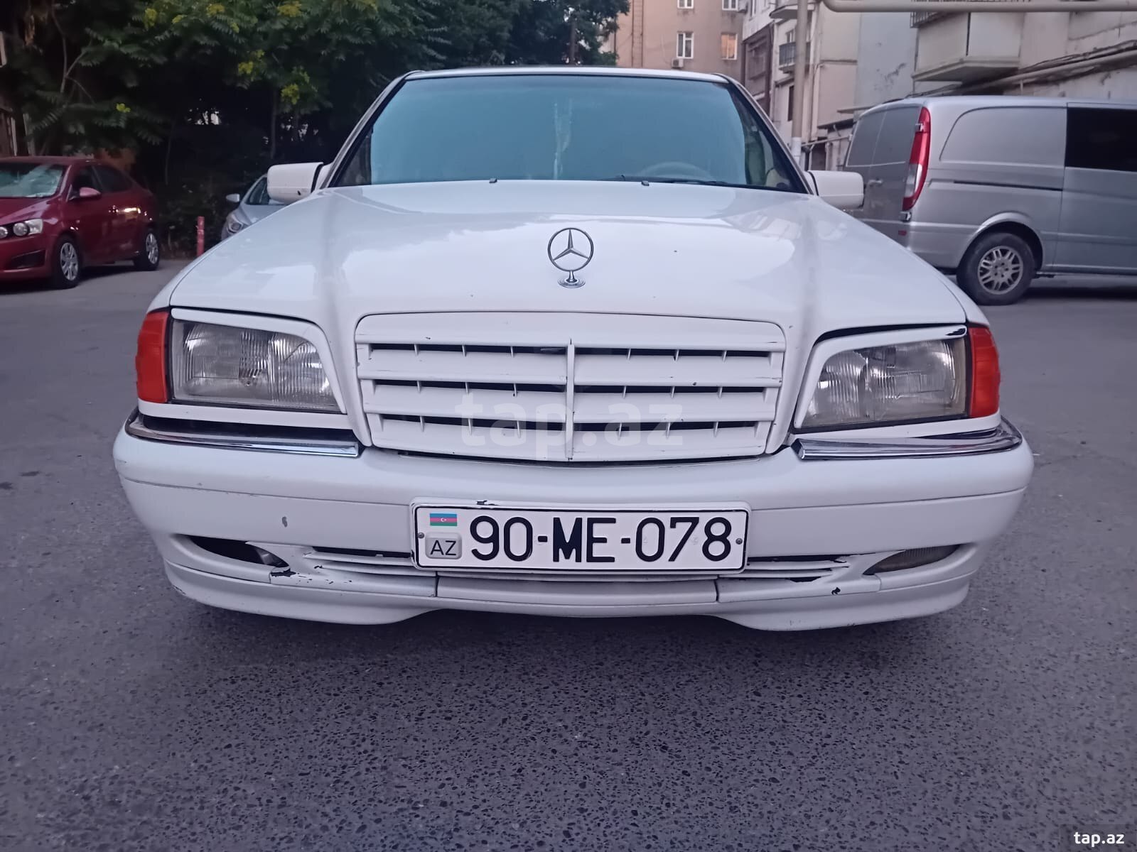 Mercedes C 230, 2000 il (2)