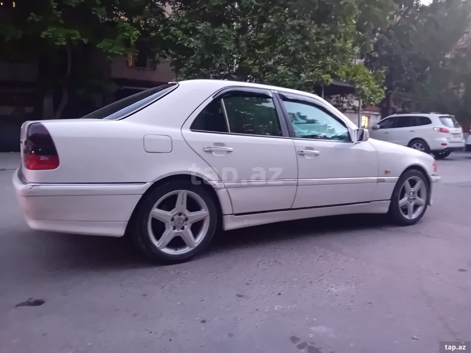 Mercedes C 230, 2000 il (6)
