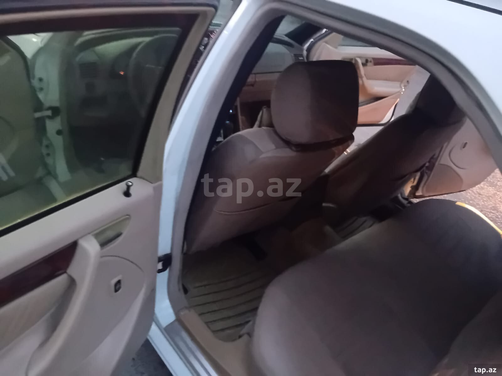 Mercedes C 230, 2000 il (9)