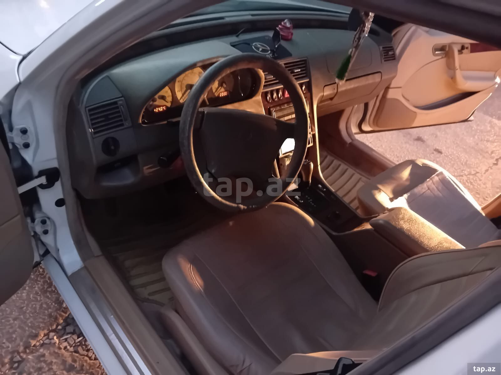 Mercedes C 230, 2000 il (13)