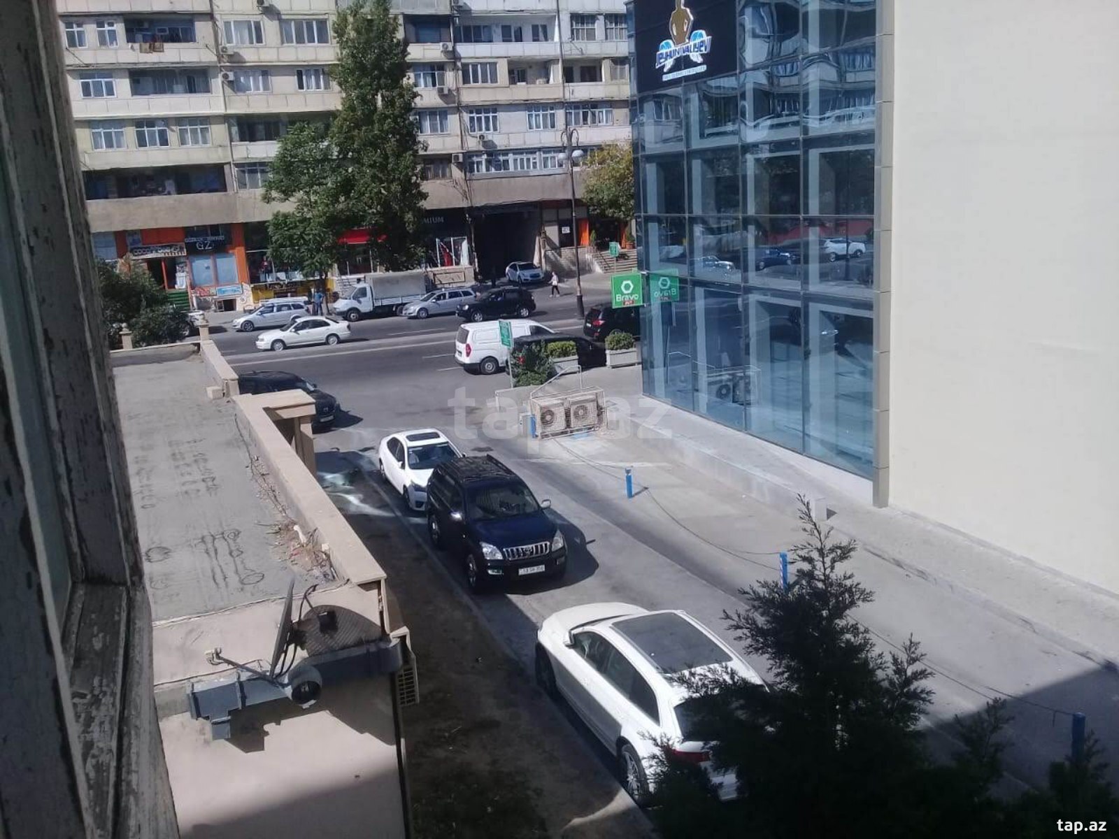 1-otaqlı mənzil kirayə verilir, İnşaatçılar m., 35 m²