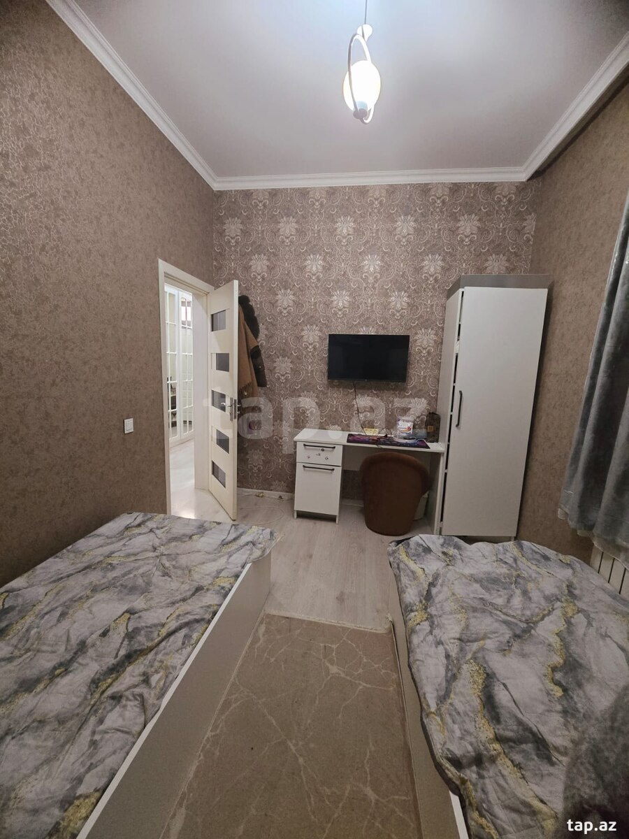 Həyət evi, Hövsan qəs. (8)