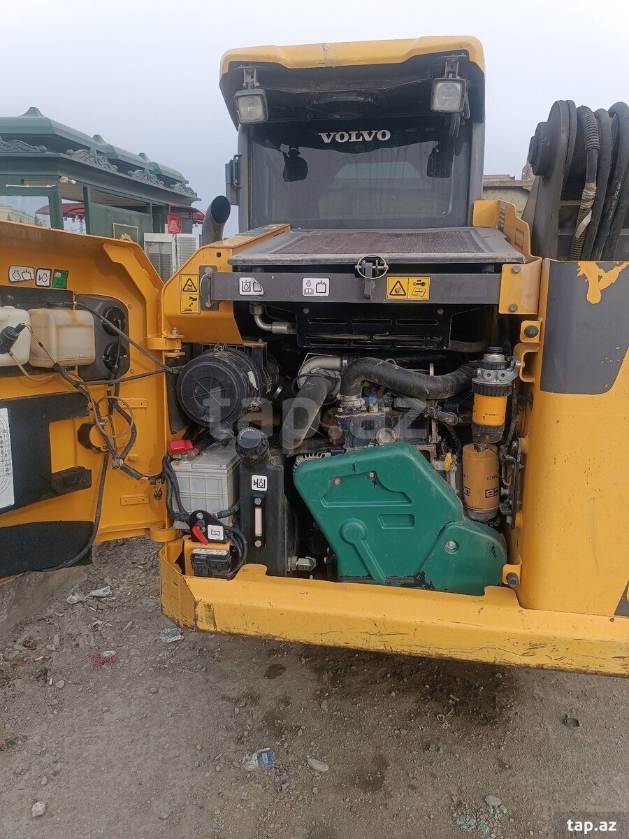 Ekskavator "Volvo", 2014 il (2)