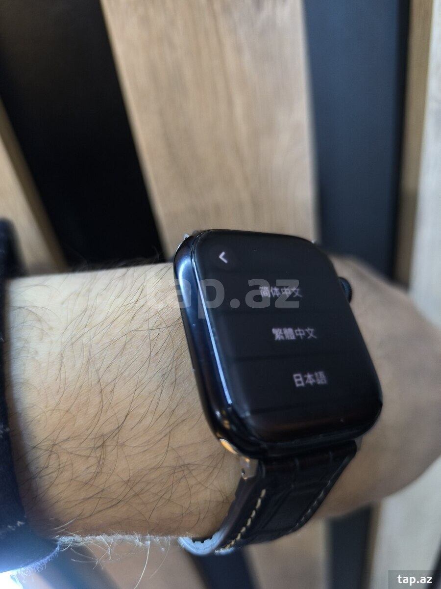 Apple Watch Series 9 Aluminum Midnight 45mm (4)