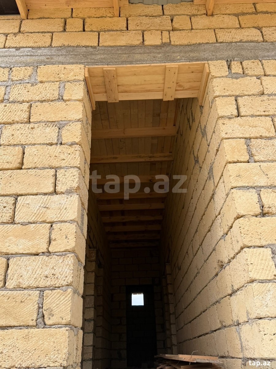 Həyət evi, Qobu qəs. (13)