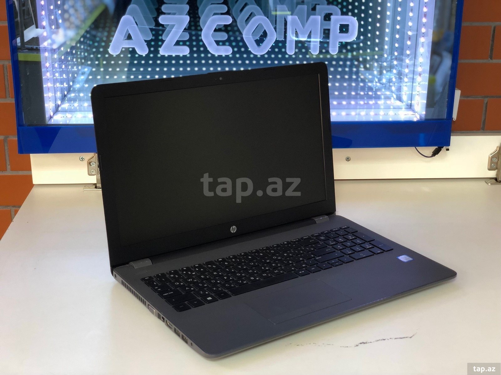 Noutbuk HP 250 G6