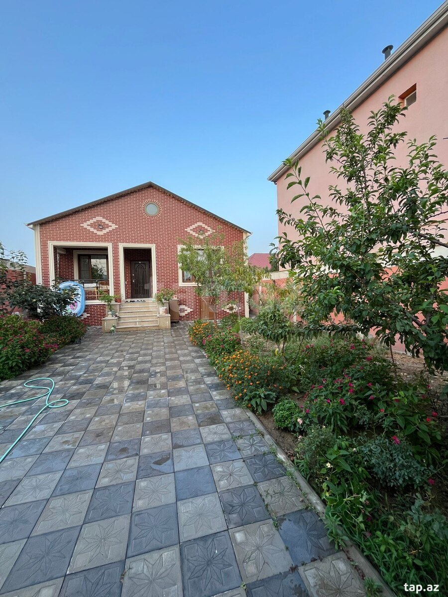 Həyət evi, Buzovna qəs. (2)