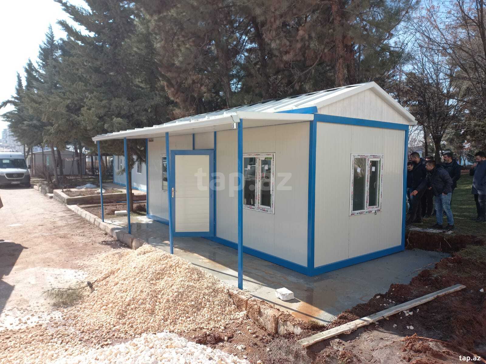Sendvic panel konteynerlərin yığılması (9)
