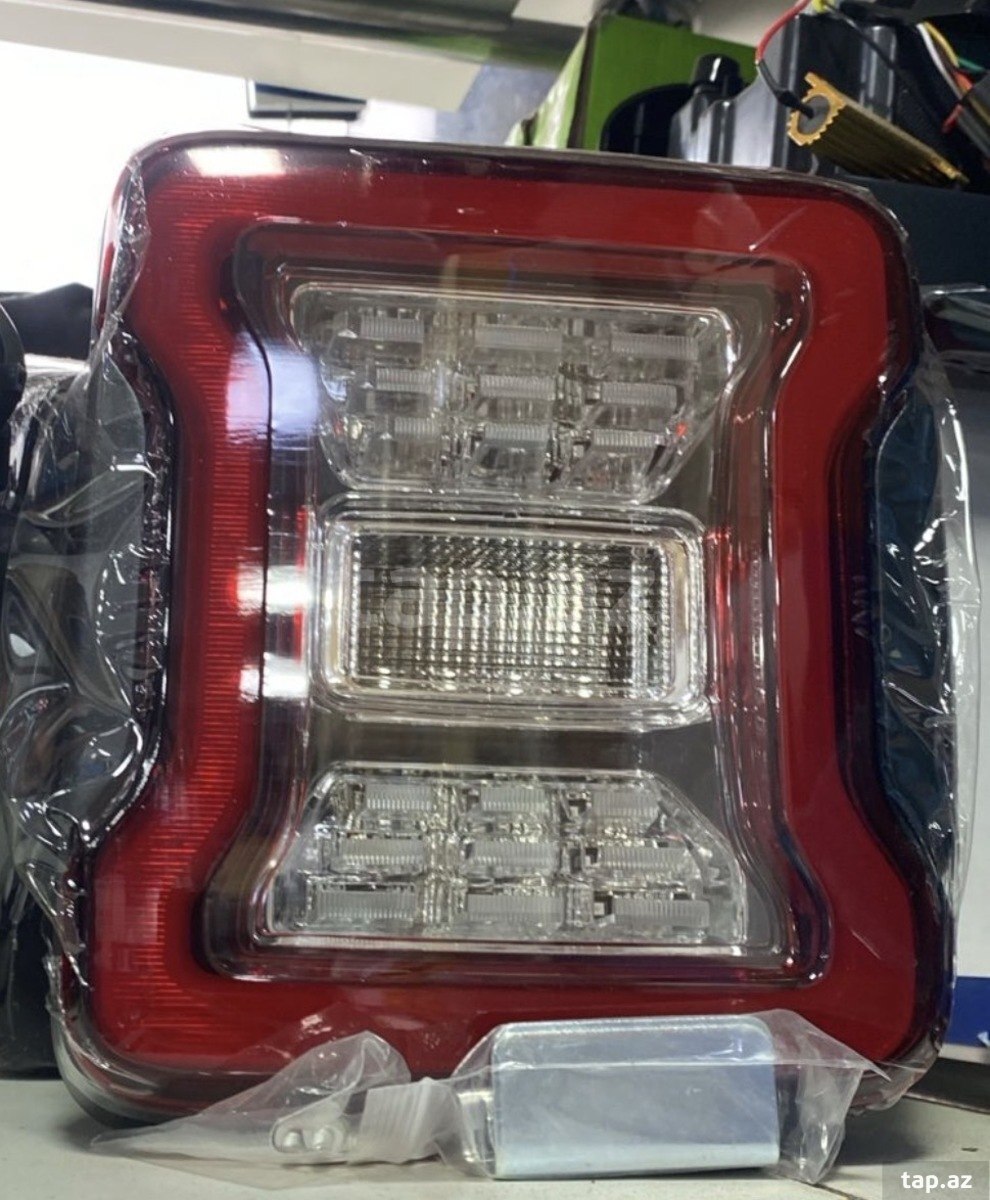 Jeep Wrangler stop işıqları (2)