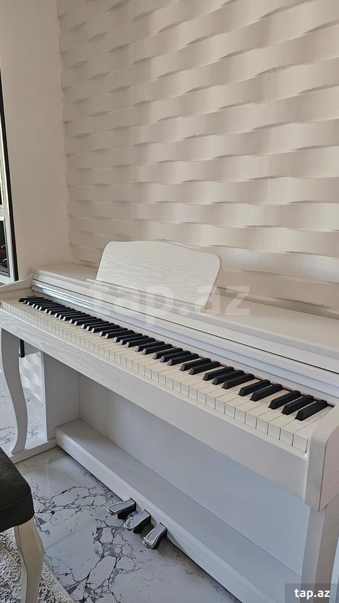 Pianino