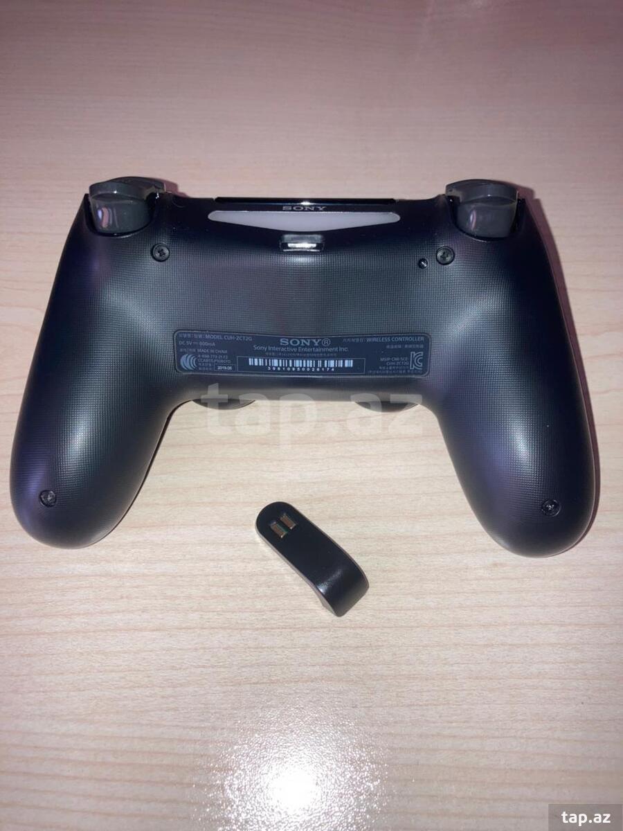 DualShock 4 V2+PowerA Charging Station (6)