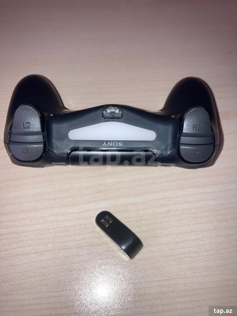 DualShock 4 V2+PowerA Charging Station (4)
