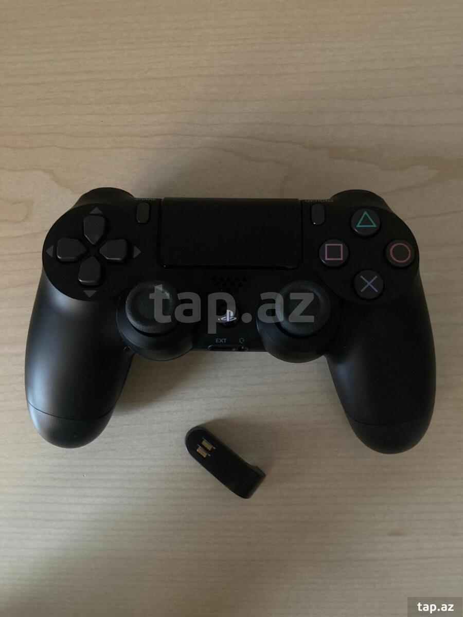 DualShock 4 V2+PowerA Charging Station (8)