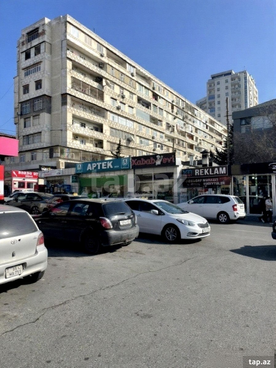 4-otaqlı mənzil kirayə verilir, Xalqlar Dostluğu m., 110 m²