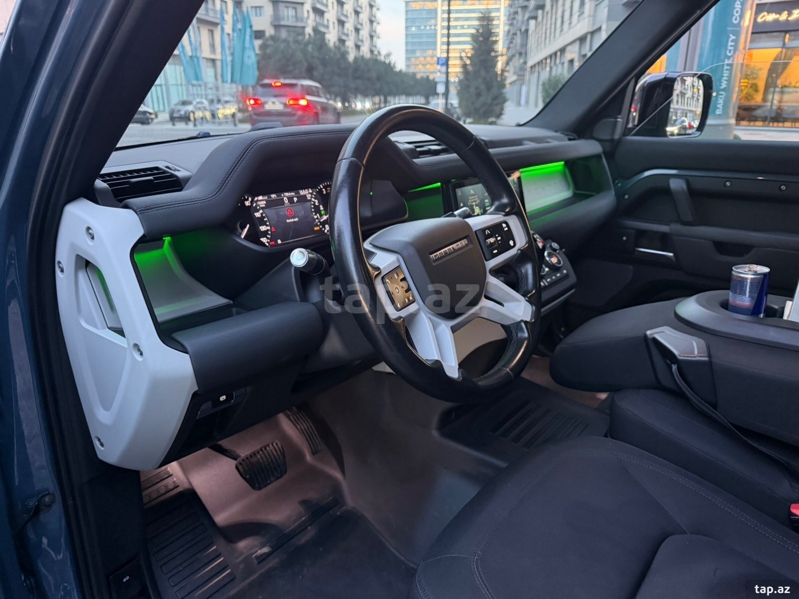 Land Rover Defender, 2021 il (7)