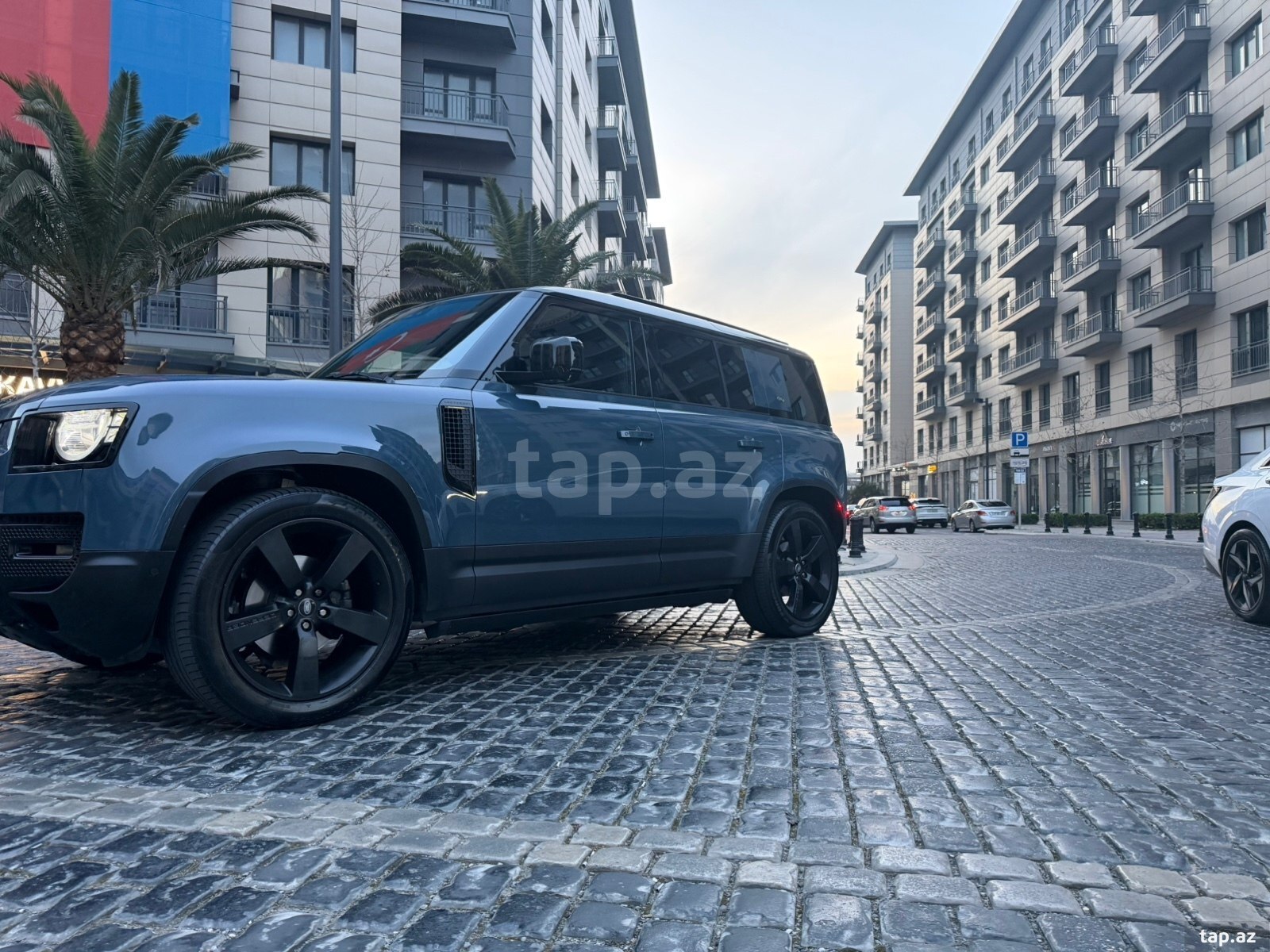 Land Rover Defender, 2021 il (3)