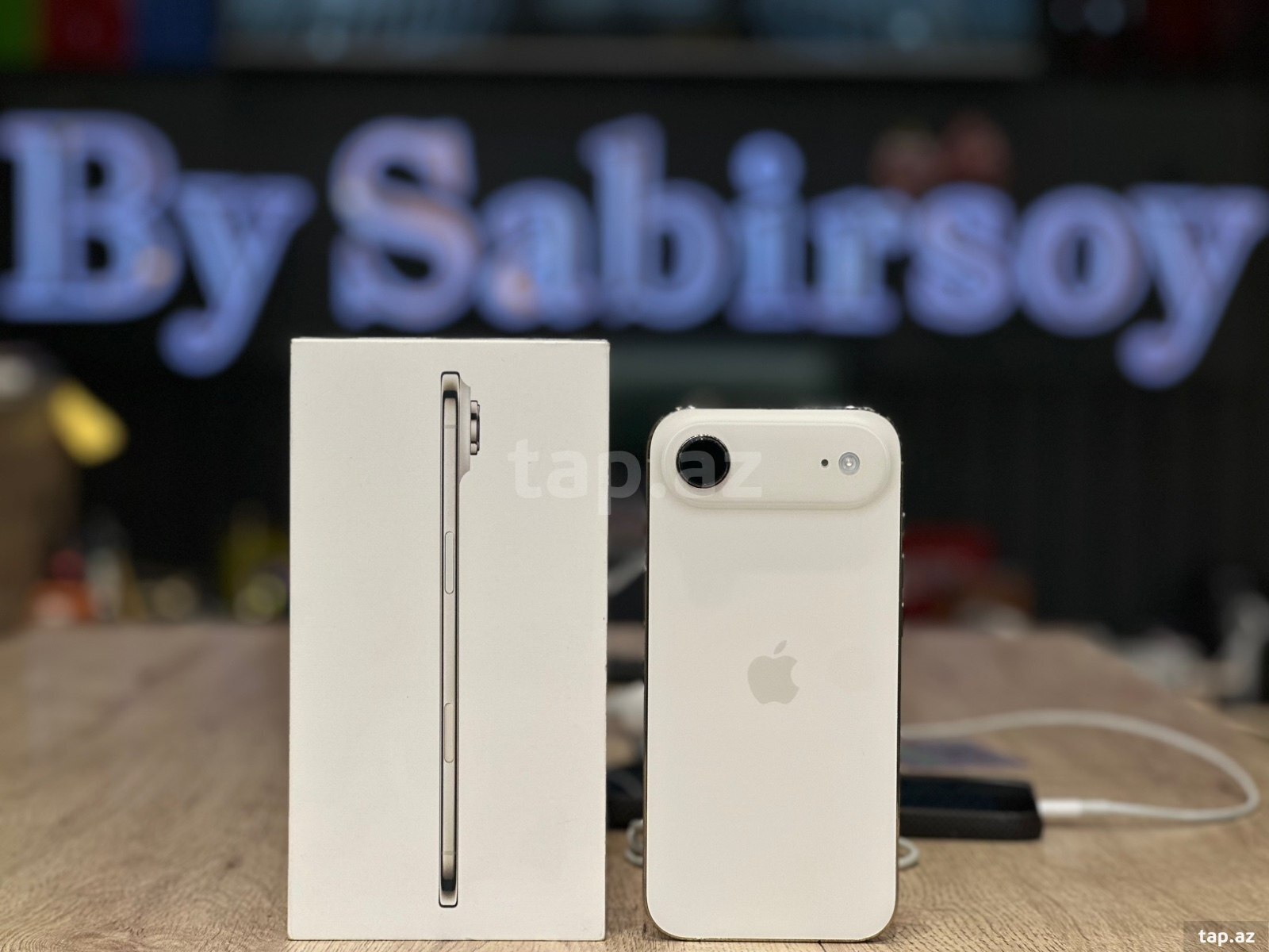 Apple iPhone Air Light Gold 256GB/8GB