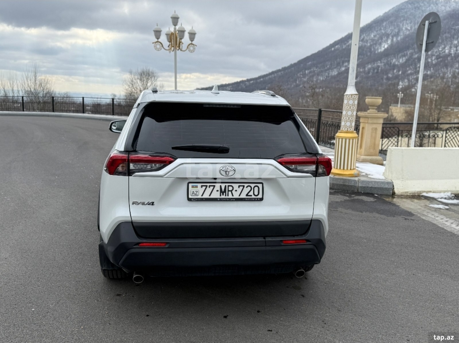 Toyota RAV 4, 2023 il (7)