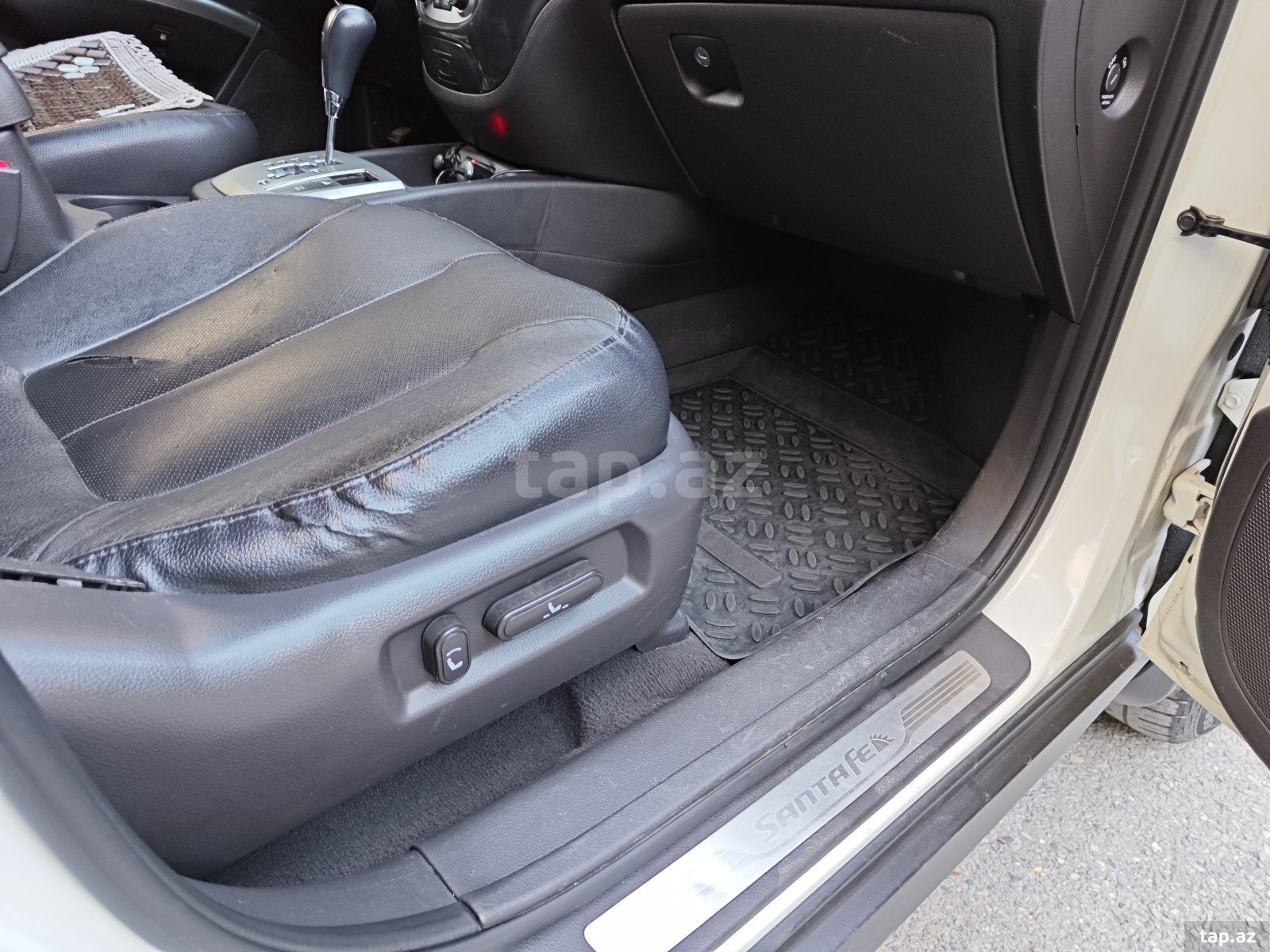 Hyundai SantaFe, 2012 il (11)