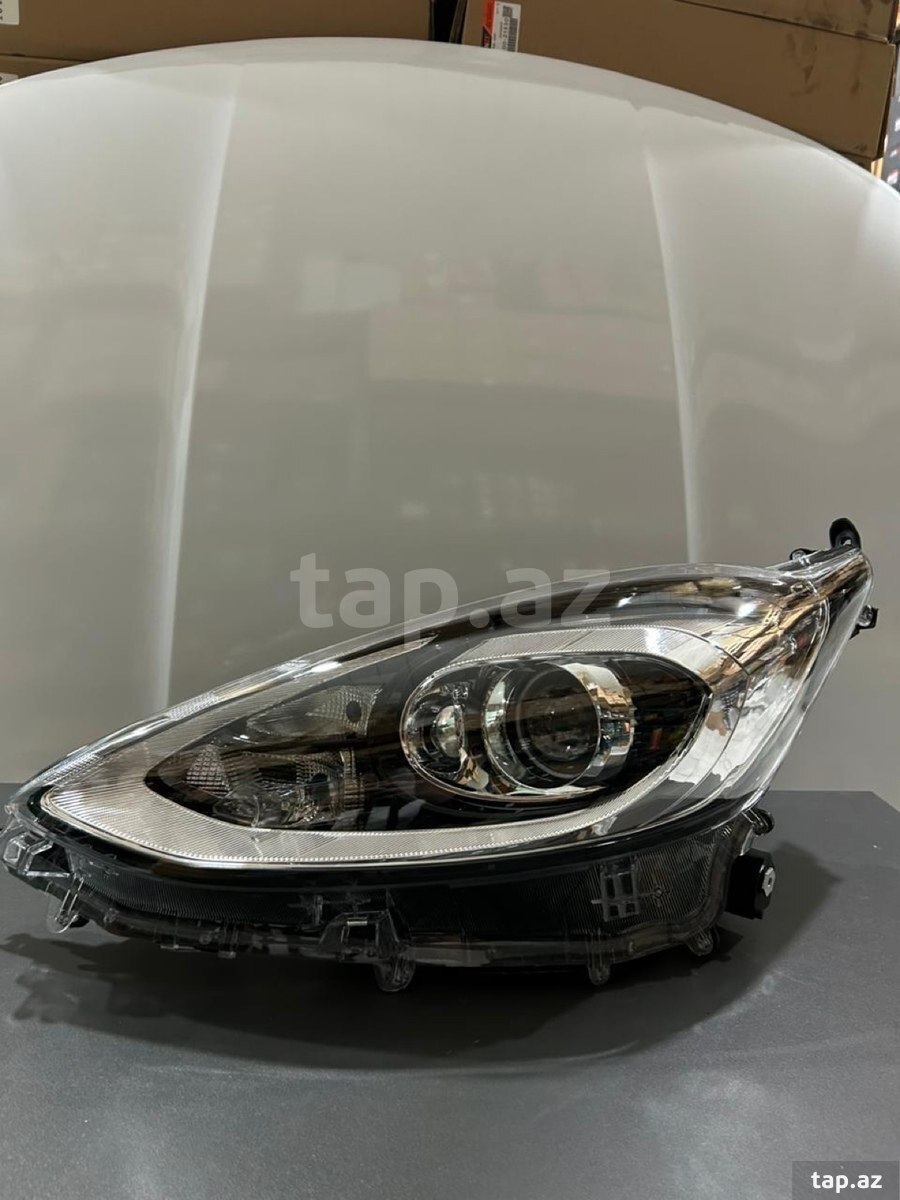 Toyota Aqua farası 2018-2019