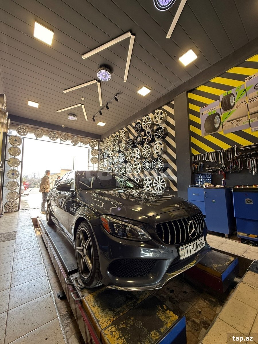 Mercedes C 30 AMG, 2015 il (21)