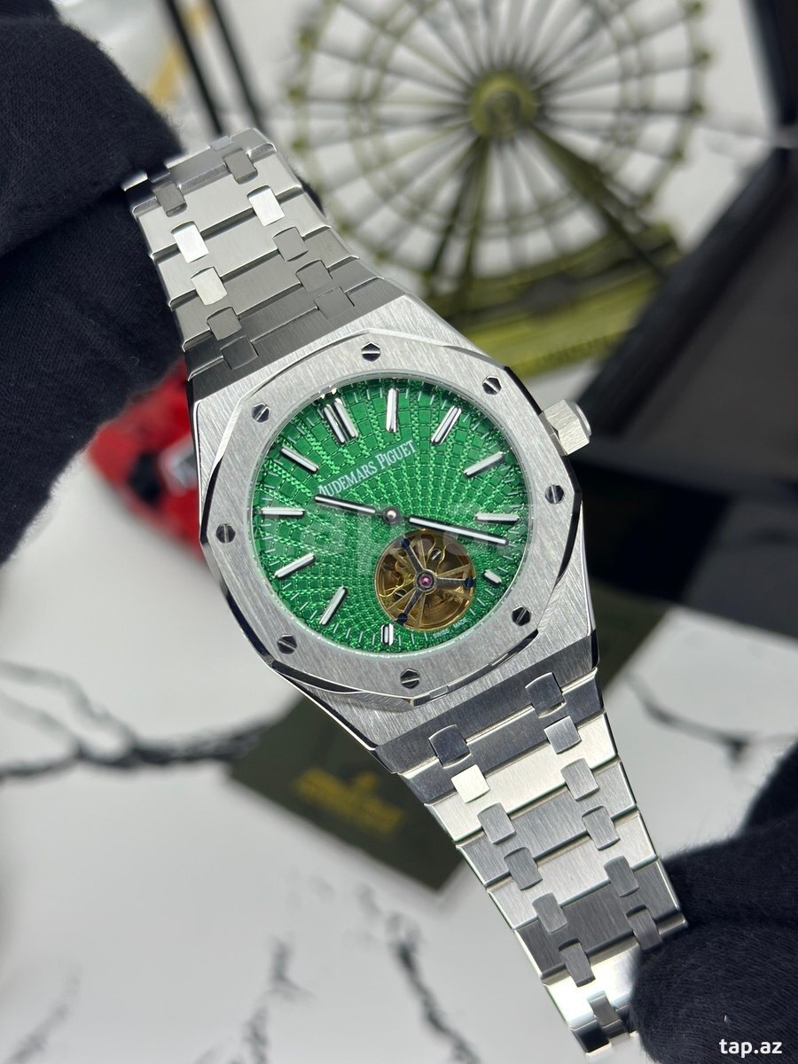 Audemars Piguet Royal Oak Flying qol saatı 