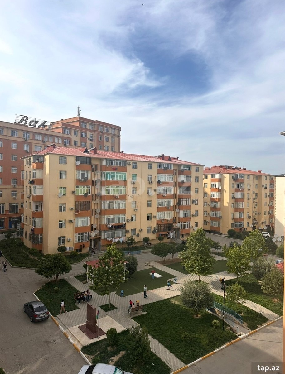 2 otaqlı mənzil satılır, Bakı