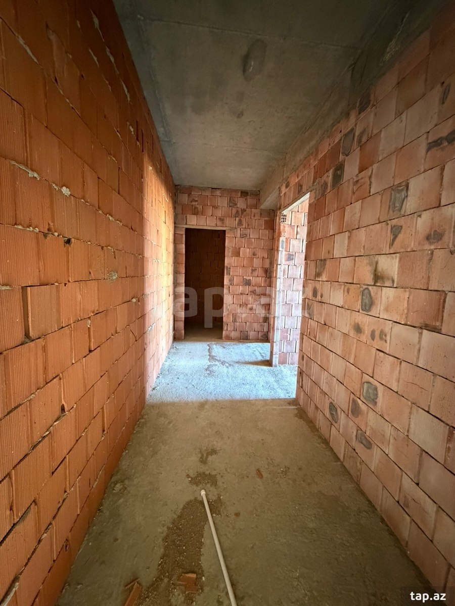 2 otaqlı mənzil satılır, Bakı