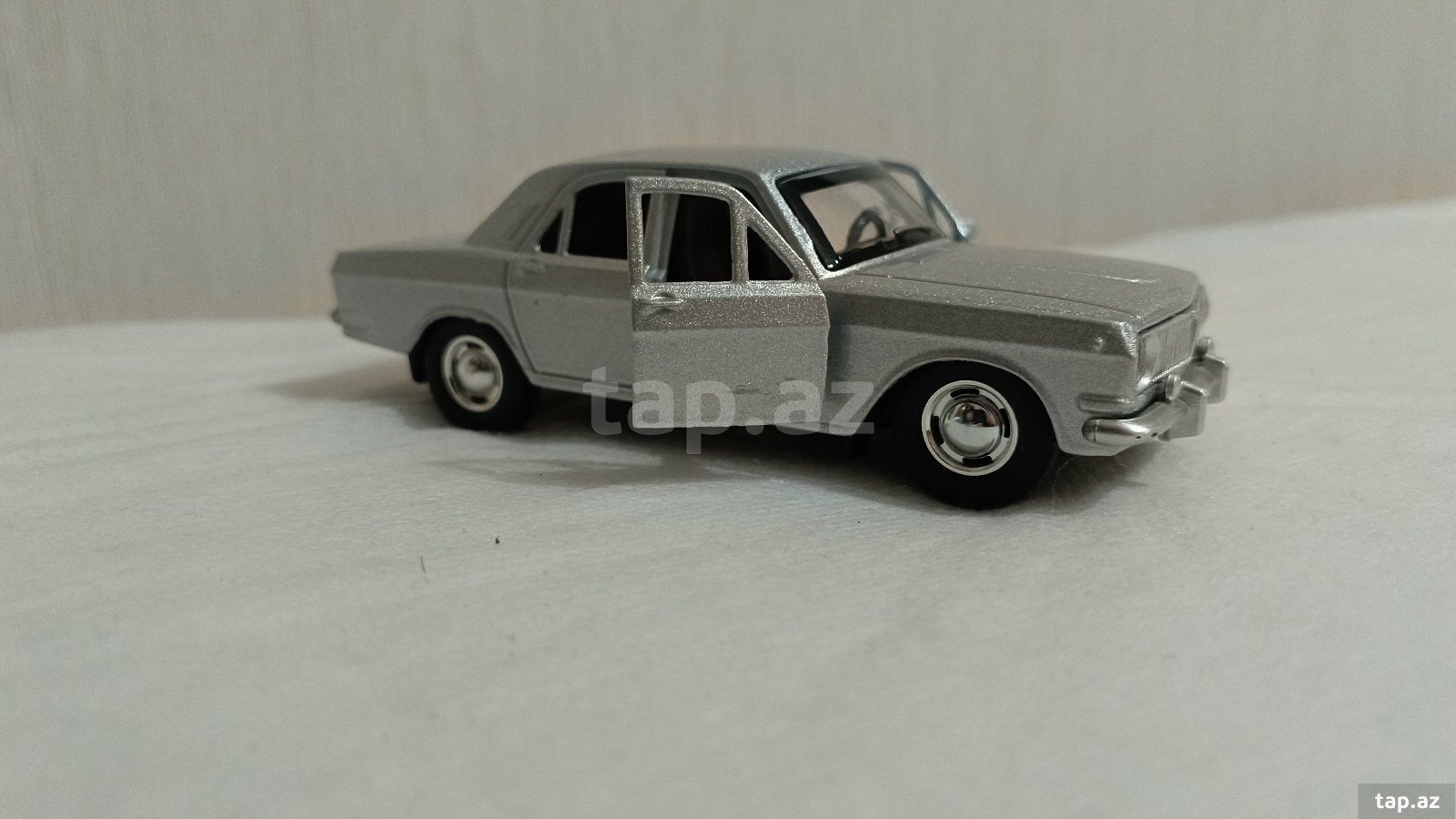 GAZ 24 modeli 