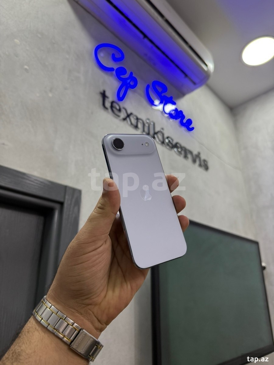 Apple iPhone Air Sky Blue 1TB/8GB