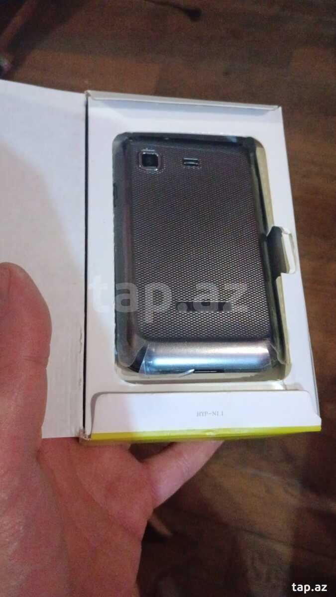 Samsung Galaxy Pro GT-B7510 (2)