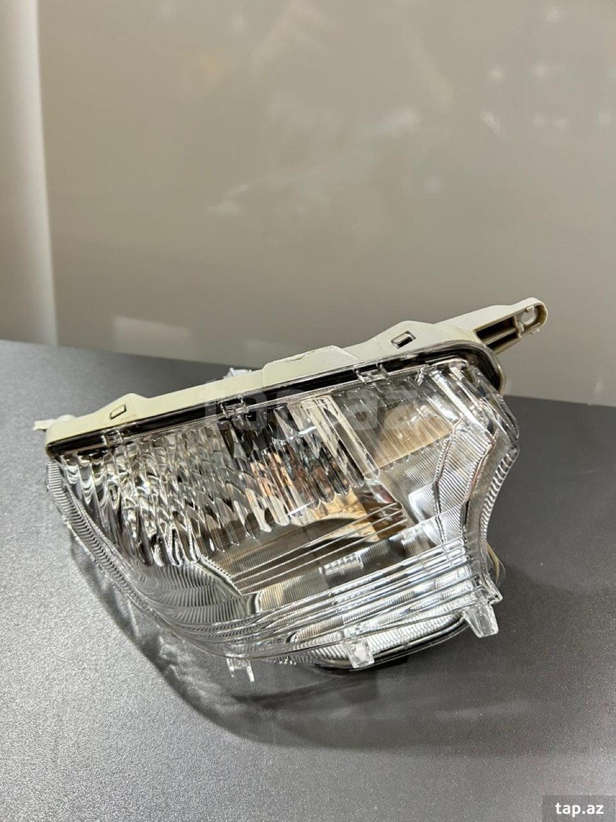 Toyota Aqua dönmə işığı (4)