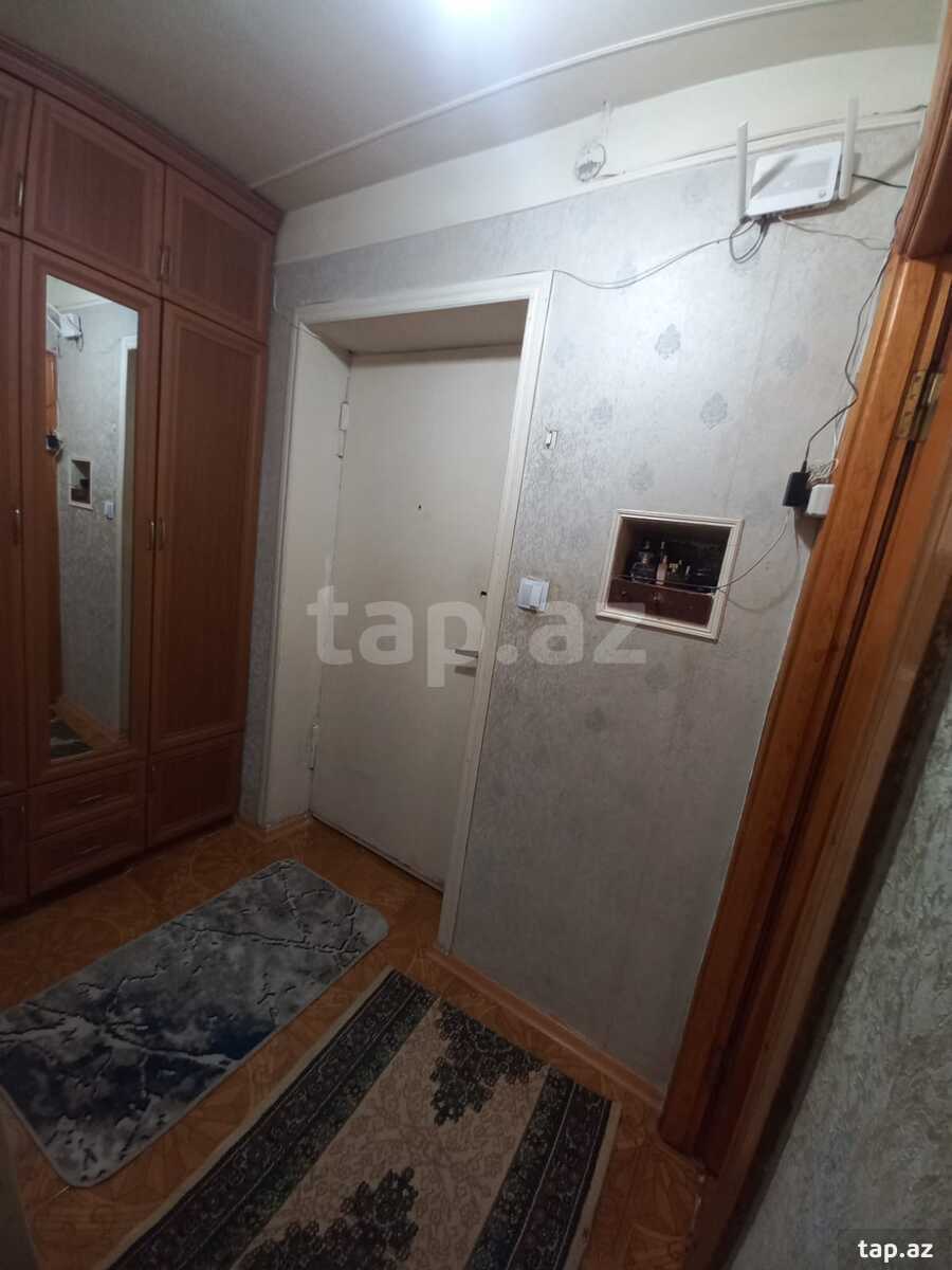 3-otaqlı mənzil, 1-ci mkr., 60 m² (2)