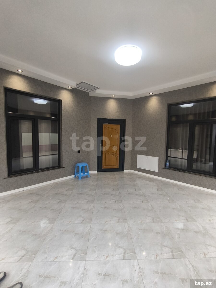 Bağ evi, Novxanı qəs. (12)