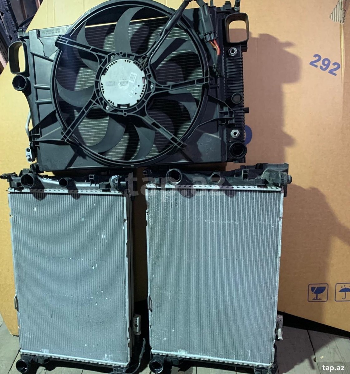 "Mercedes" radiatorları