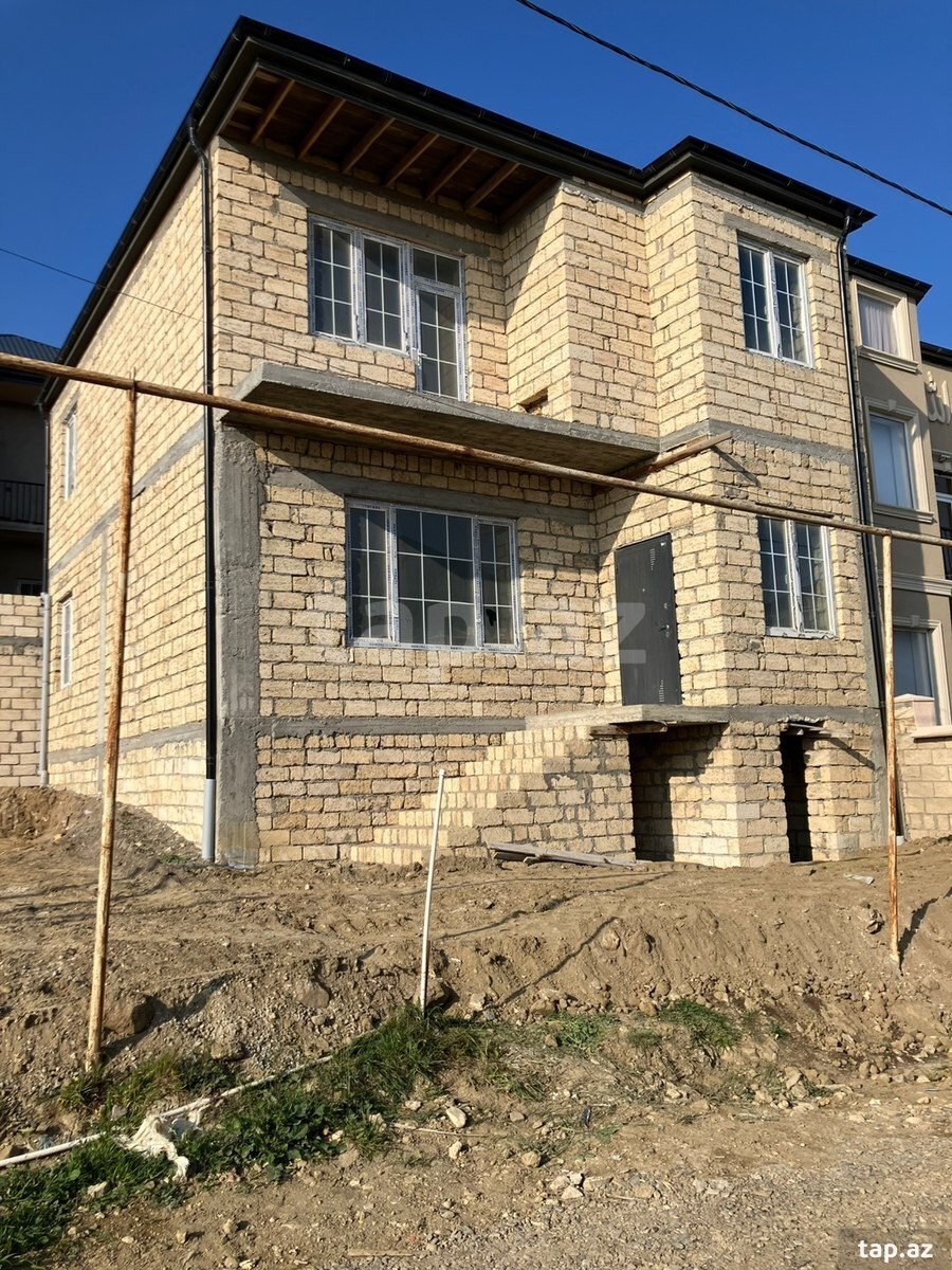 Həyət evi, Badamdar qəs. (3)