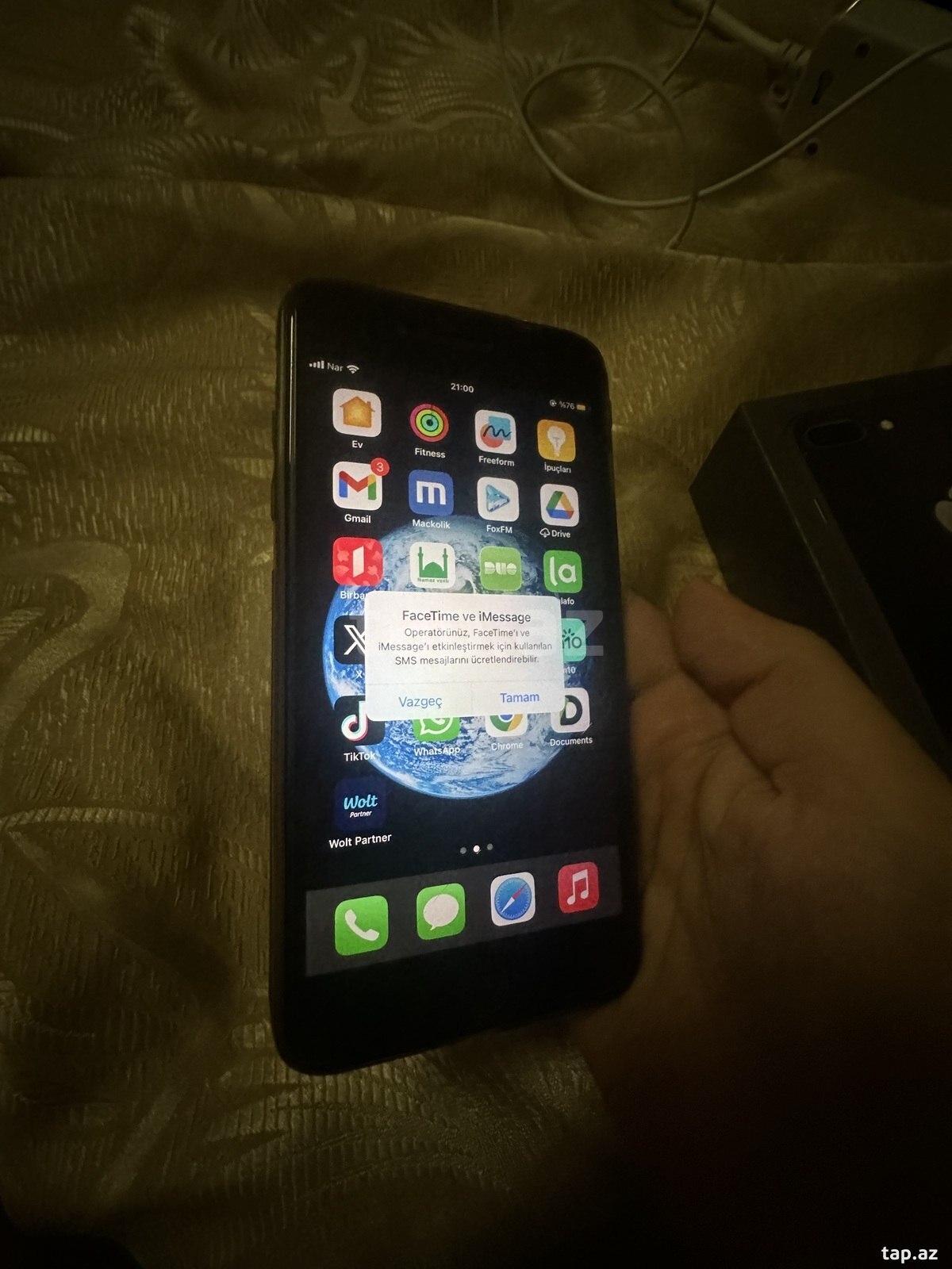 Apple iPhone 8 Plus Space Gray 64GB (2)