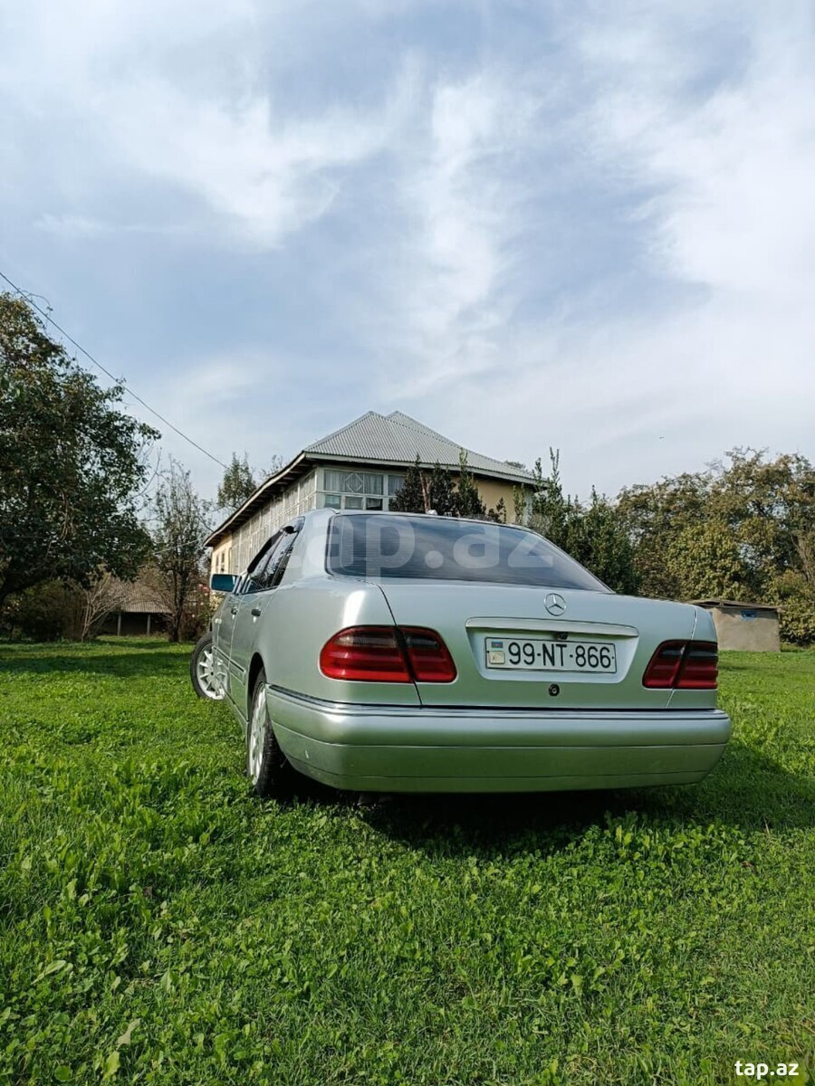 Mercedes E 240, 1998 il (2)